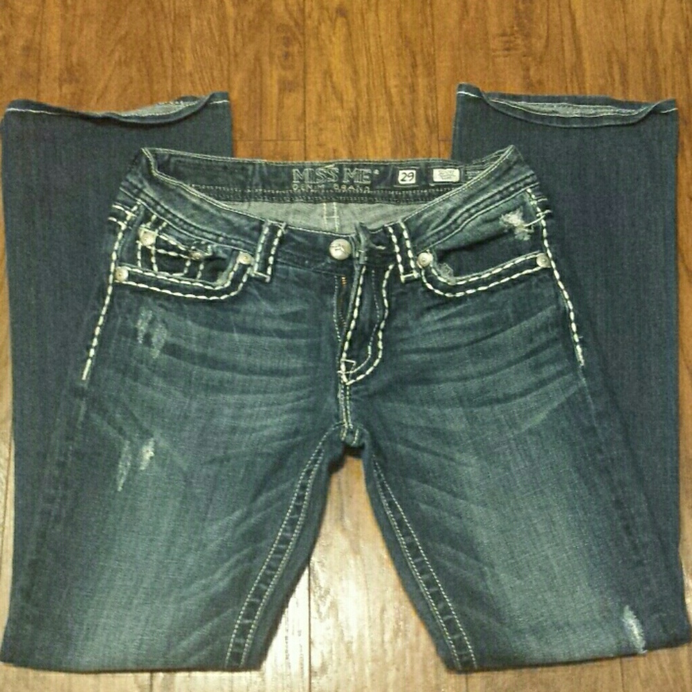 NWOT Miss Me boot cut jeans
